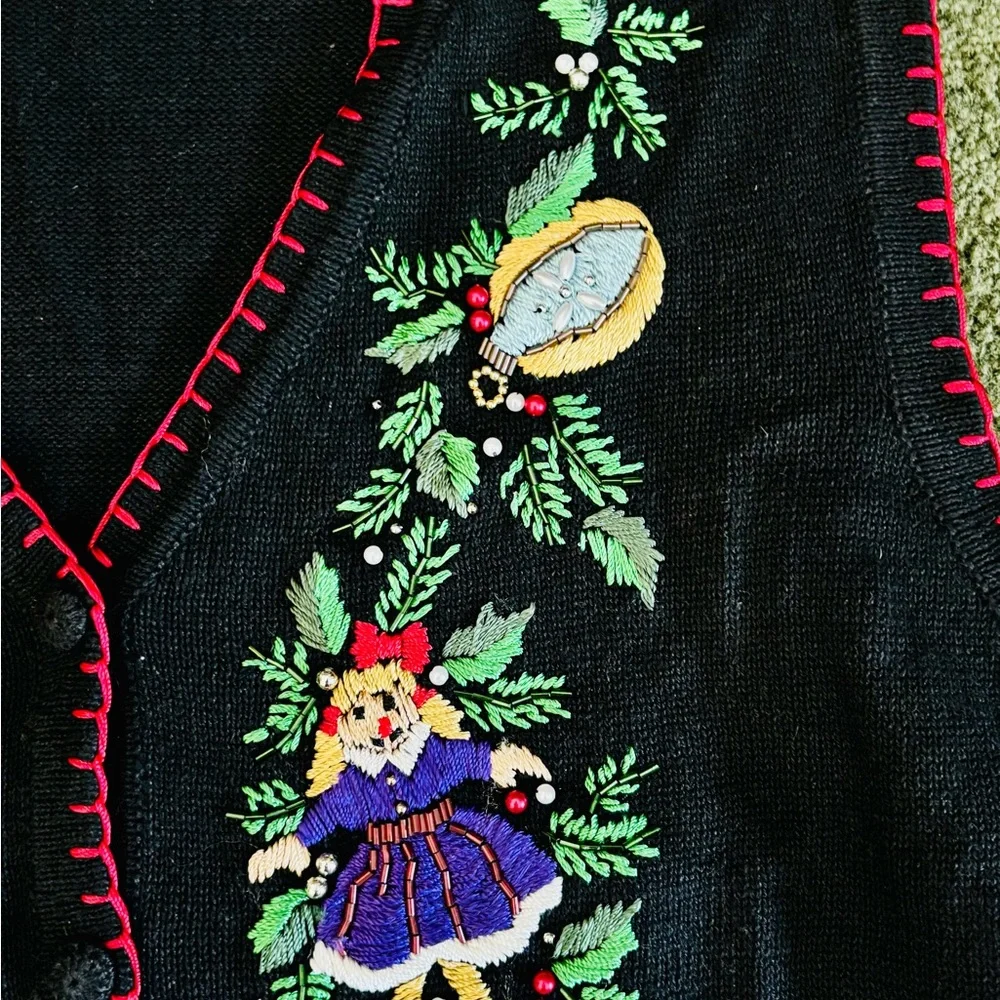 Victoria Jones Woman Sz 3x Black Cardigan Vest with Embroidered Holiday Design